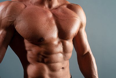 man_with_abs_after_coolsculpting_in_turkey