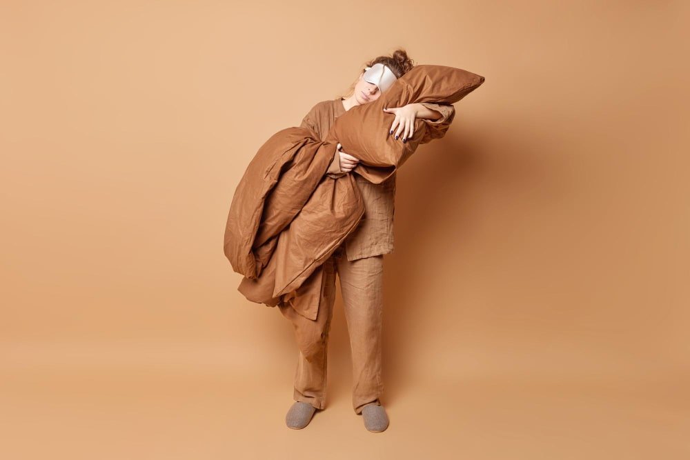 woman_sleeping_head_up_after_rhinoplasty