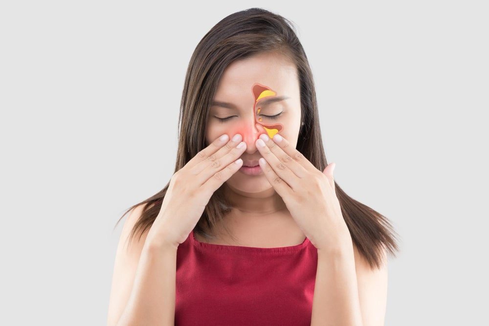 woman_with_sore_nose_after_rhinoplasty